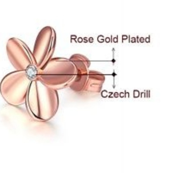 Nwt 18k Rose Gold Plated Daisy Shaped Earrings - Picture 3 of 3